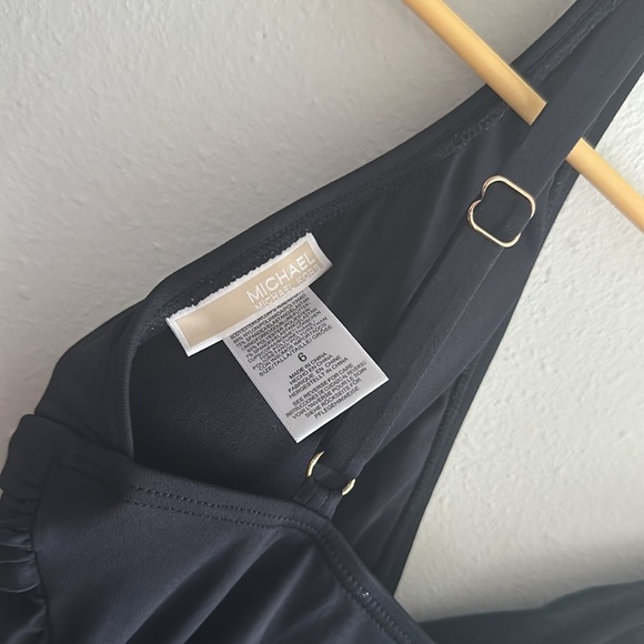 Michael kors black one piece swim suit size 6 - Picture 3 of 4